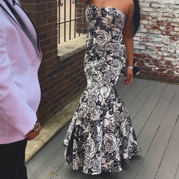 Prom Dress - Picture 2 of 2